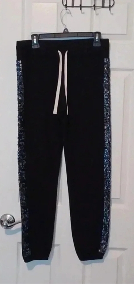 🌺Sweat pants with sequence on the sides - Picture 9 of 9